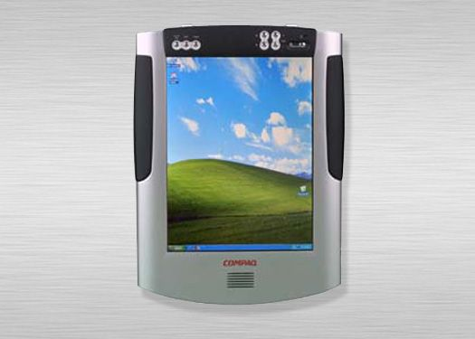 Tablet PC chạy hệ điều hành Windows tại triển lãm Comdex. Bill Gates
