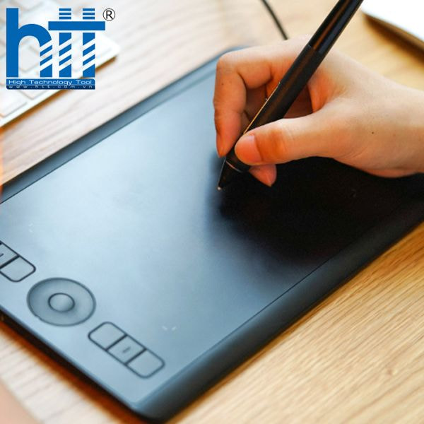 Hợp Thành Thịnh - Bảng Vẽ Wacom Intuos Pro Medium PTH-660