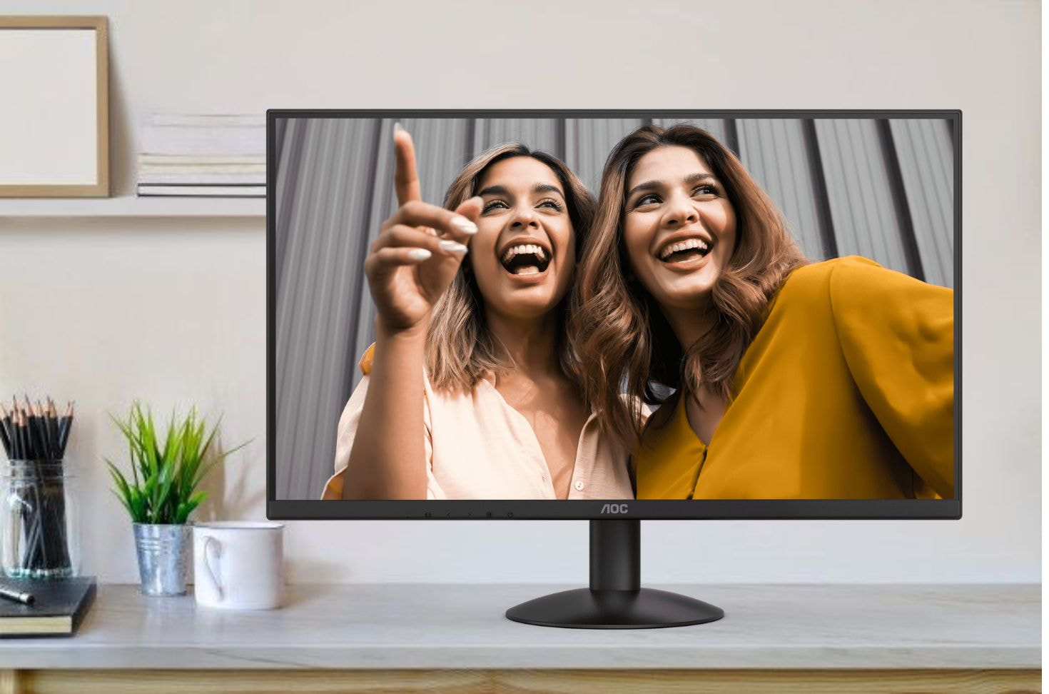 AOC LCD – Giá hợp lý, bền, dễ triển khai số lượng lớn.